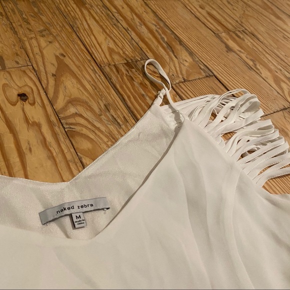 Like-new Naked Zebra Cold Shoulder Top in White - Picture 4 of 8
